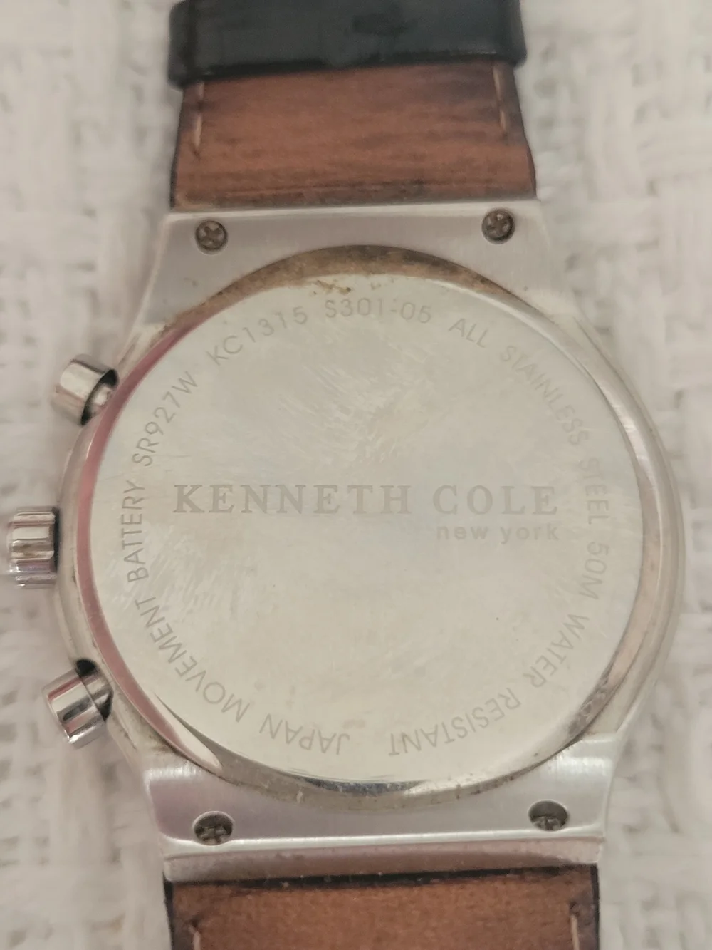 Kenneth Cole Watch Black Croc-Embossed Leather Strap with Polished Silver Buckle